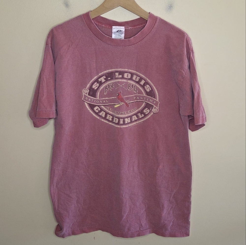Vintage 1999 Pro Player | St. Louis Cardinals Faded Red Short Sleeve Tee Medium